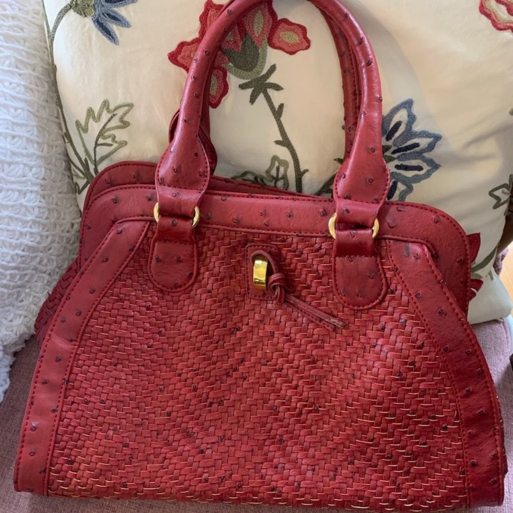 Urban Expressions Red Handbag